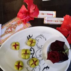 A picture of Kaju lotus mithai.