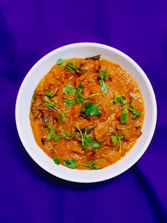 புது விதமாக வித்யாசமான முறையில்"ஸ்பைஸி கத்திரிக்காய் தொக்கு" செய்முறை முக்கிய புகைப்படம்