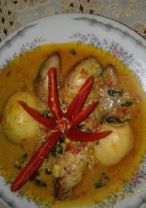 Foto resep Gulai Cumi Isi Tahu &Telur