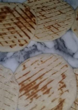 صورة لوصفة خبز الشوارما طري وخفيف خطوة بخطوة
