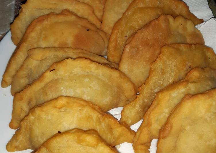 Resep Pastel isi Bihun wortel | Langkah Membuat Pastel isi Bihun wortel Yang Enak Dan Lezat