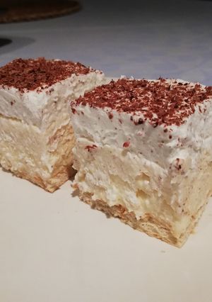 Grízes kekszes süti recept fotója