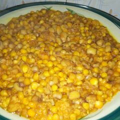A picture of Beans and corn porriage.