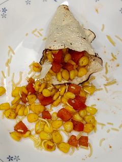 પાપડ કોન ચાર્ટ papad cone chaat in Gujarati ) રેસીપી મુખ્ય ફોટો