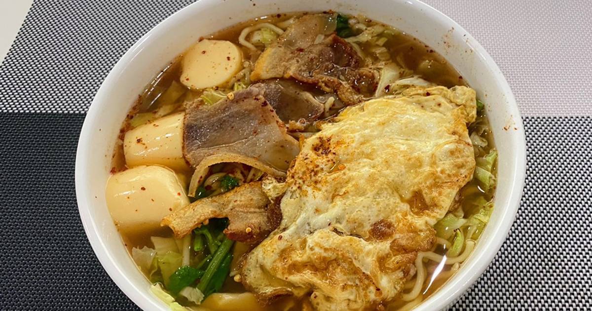 Egg Noodles Soup Recipe by Marumo Cookpad