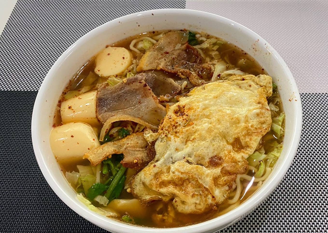 Egg Noodles Soup