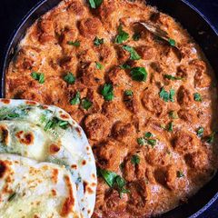 A picture of Butter soya chunk masala.