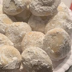 A picture of Chocolate powder puff cookies.