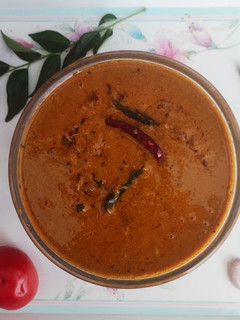 டூ இன் ஒன் தக்காளி மசாலா குழம்பு (Tomato gravy)🍅 செய்முறை முக்கிய புகைப்படம்