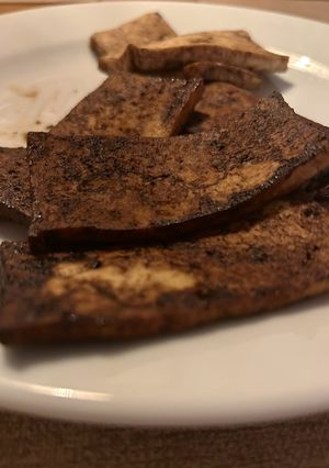 Una foto de Tofu marinado