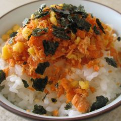 A picture of Salmon 'Furikake'.