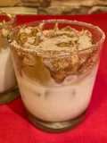 Dalgona coffee con Baileys