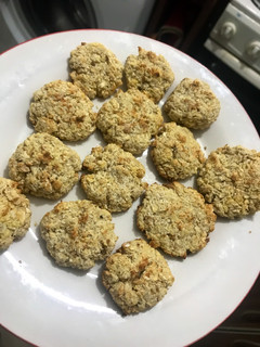 Una foto de Galletitas de avena coco y maní