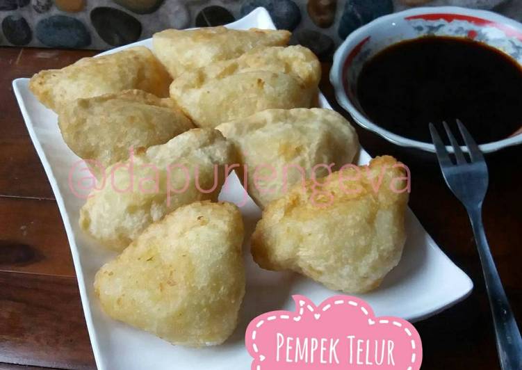 Pempek Telur