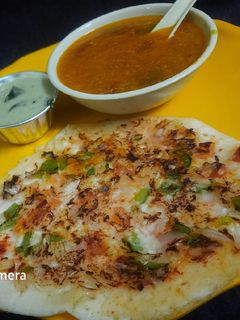 ઉત્તપમ (Uttapam Recipe in Gujarati) રેસીપી મુખ્ય ફોટો