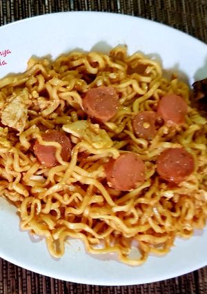 Foto resep Mie Goreng Bolognese Ala Mandanya Abinda