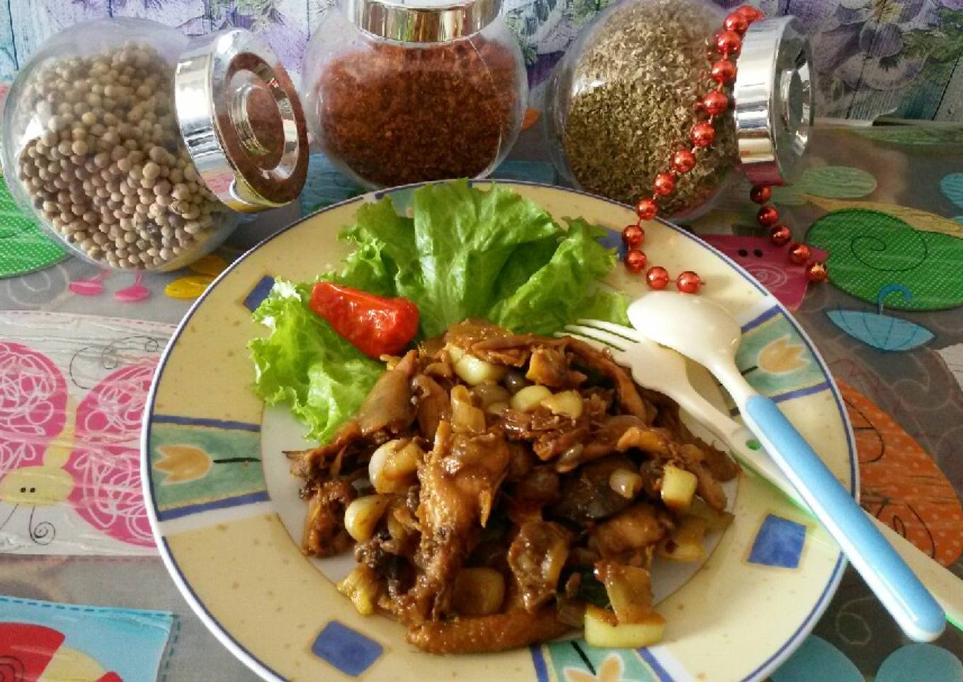 Ayam suwir bumbu rica
