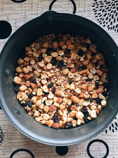 Hình của món Nấu granola bằng chảo.