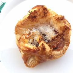 A picture of CNY Nian Guo With Fresh Coconut Puff Pastry.