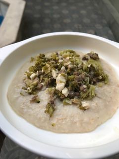 Foto resep Mpasi 9M: Oatmeal + tumis daging & brokoli