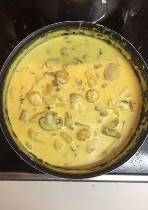 Una foto de Patatas con nata y champiñones