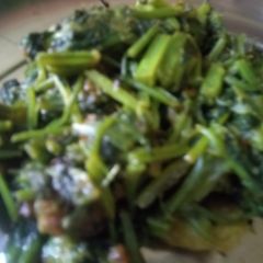 A picture of Spinach  stir fry.