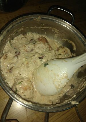 A picture of Malai kofta white gravy.