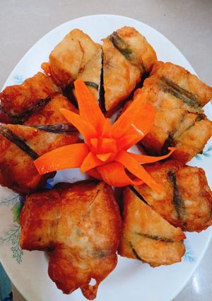 Hình của món Đậu hủ nhồi thịt chiên giòn.