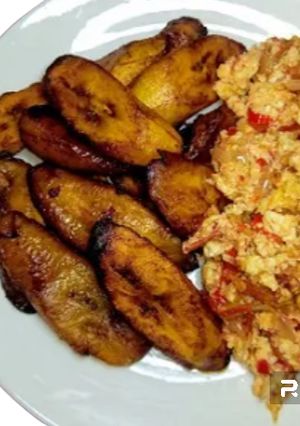A picture of Plantain and Egg Breakfast Hash.