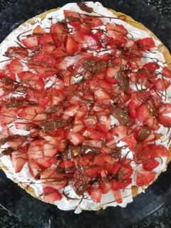 Una foto de Tarta súper rápida de fresas