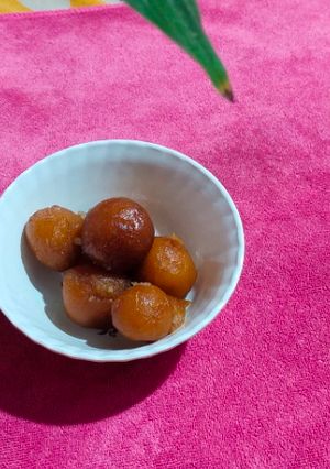 गुलाब जाम (Gulabjam Recipe In Marathi) रेसिपी चे मुख्य फोटो 