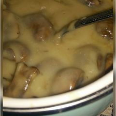A picture of Mushroom Soup with Onion Broth.