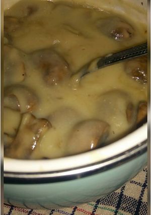 A picture of Mushroom Soup with Onion Broth.