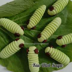 Caterpillar Cookie (Kue Ulat) রেসিপির প্রধান ছবি