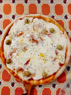 Una foto de Pizza casera con Masa Madre 🍕