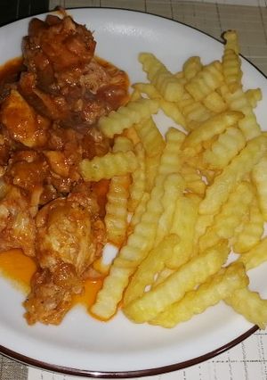 Una foto de Pollo a la nuez moscada