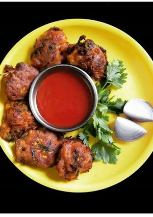 A picture of Egg Veggie Pakora.