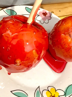 Una foto de Manzanas de caramelo 🍎