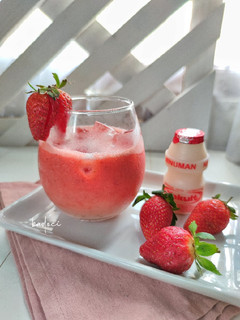 Foto resep Jus strawberry yakult