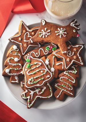 A picture of Festive Gingerbread Biscuits ☃️🎄🎅🏼.