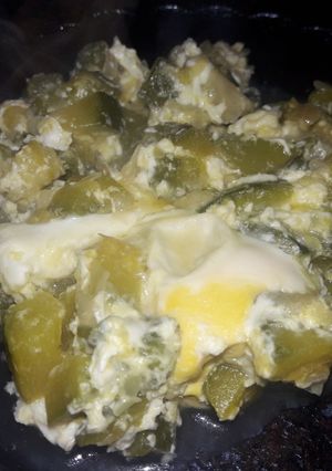 Una foto de • Revuelto de zapallitos verdes •