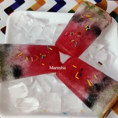 A picture of Fruits Popsicles (Mango Rose Grapes Popsicles).