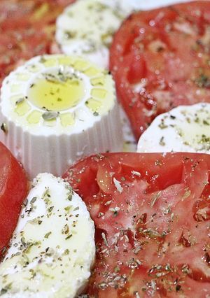 Foto principal de Tomate con queso de cabra