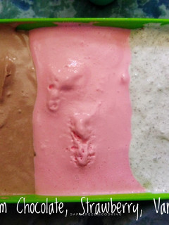 Foto resep Ice Cream Walls Homemade (Chocolate, Strawberry, Vanilla Oreo)