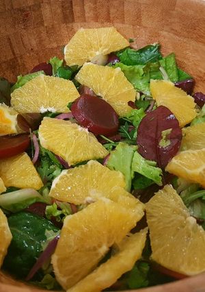 A picture of Citrus mixed salad.