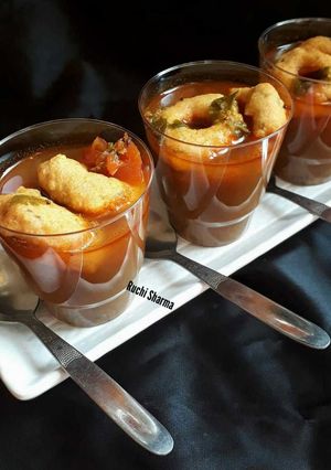 A picture of Rasam Vada.