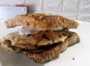 Una foto de Sándwich de pollo proteico bajo en calorías