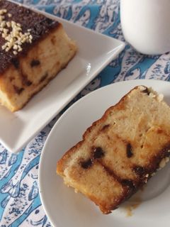Una foto de Puding de pan con almendra y chocolate