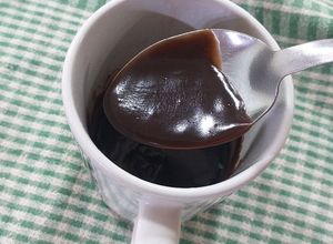 Una foto de Salsa topping de chocolate rápida