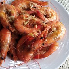 A picture of Garlic butter shrimp.